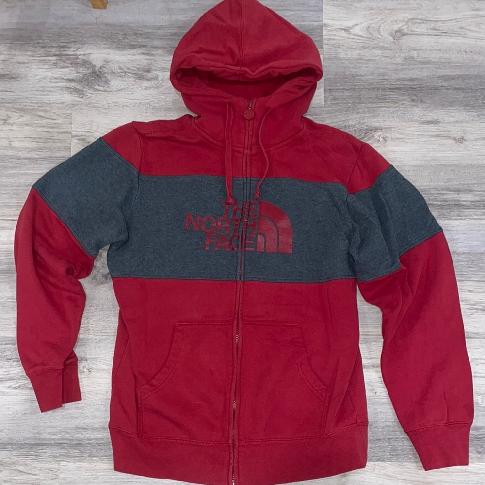 The North Face Men's Red and Gray Sweater